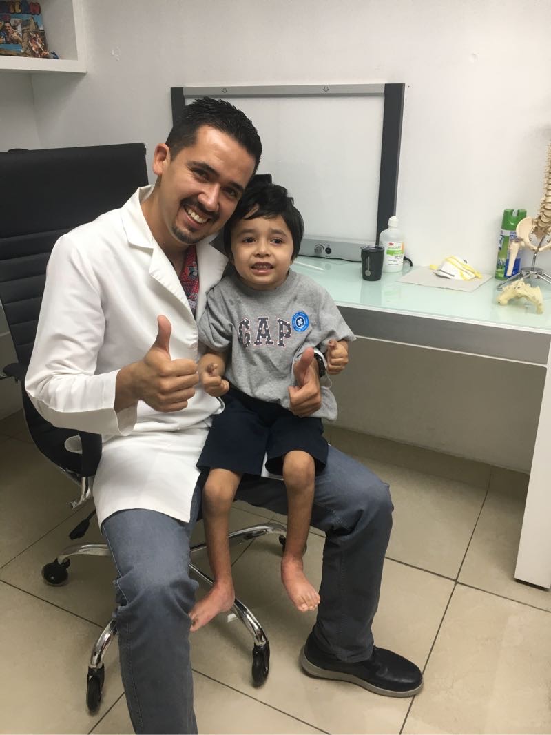 Enfermedad neurológica deformidad en pies 1