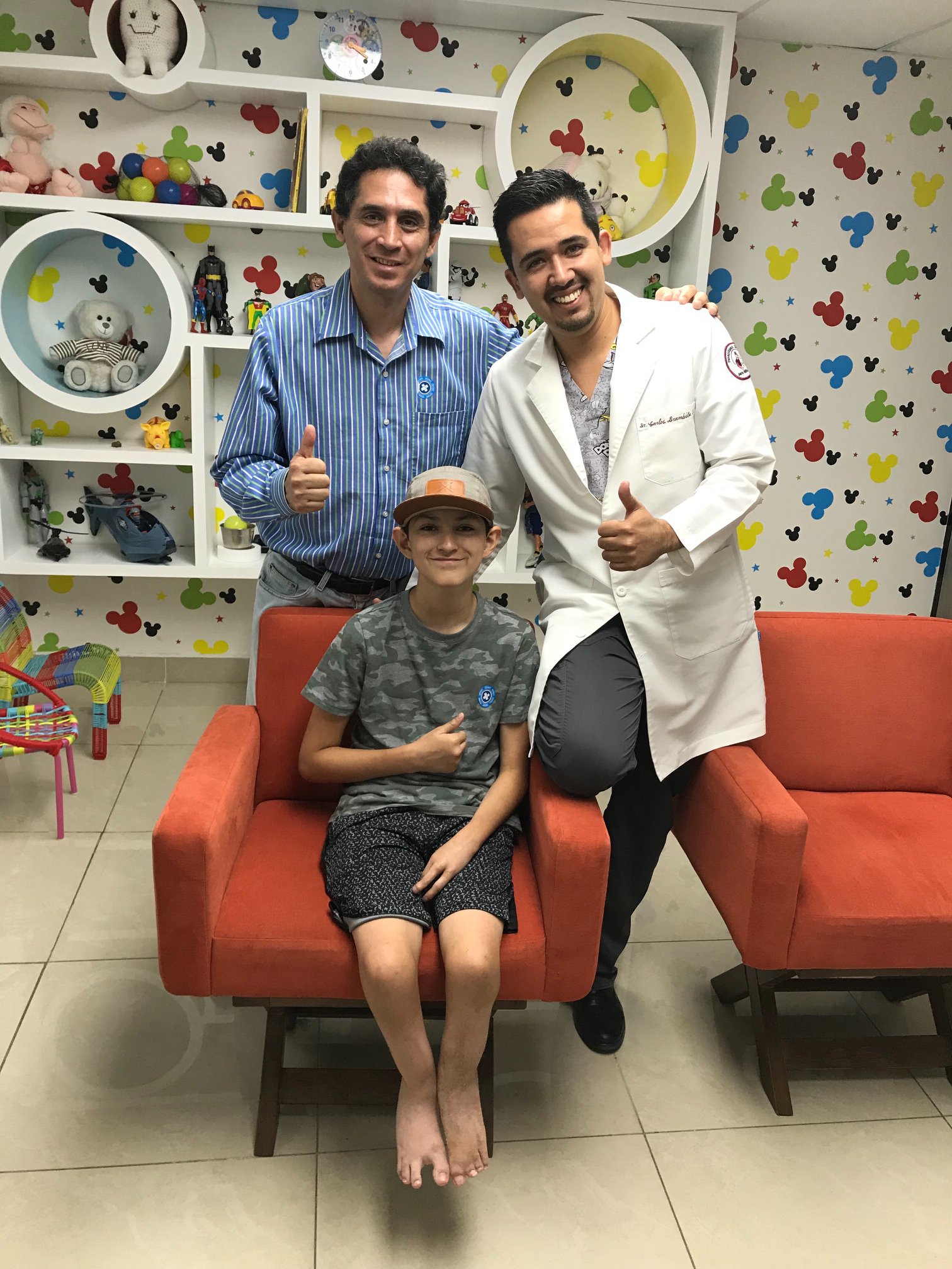 Ausencia congenita del peroné 1